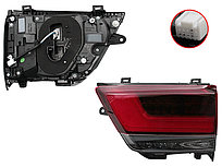 Задний фонарь правый (R) LED в багажник на Land Cruiser 300 2022-по н.в (SAT)