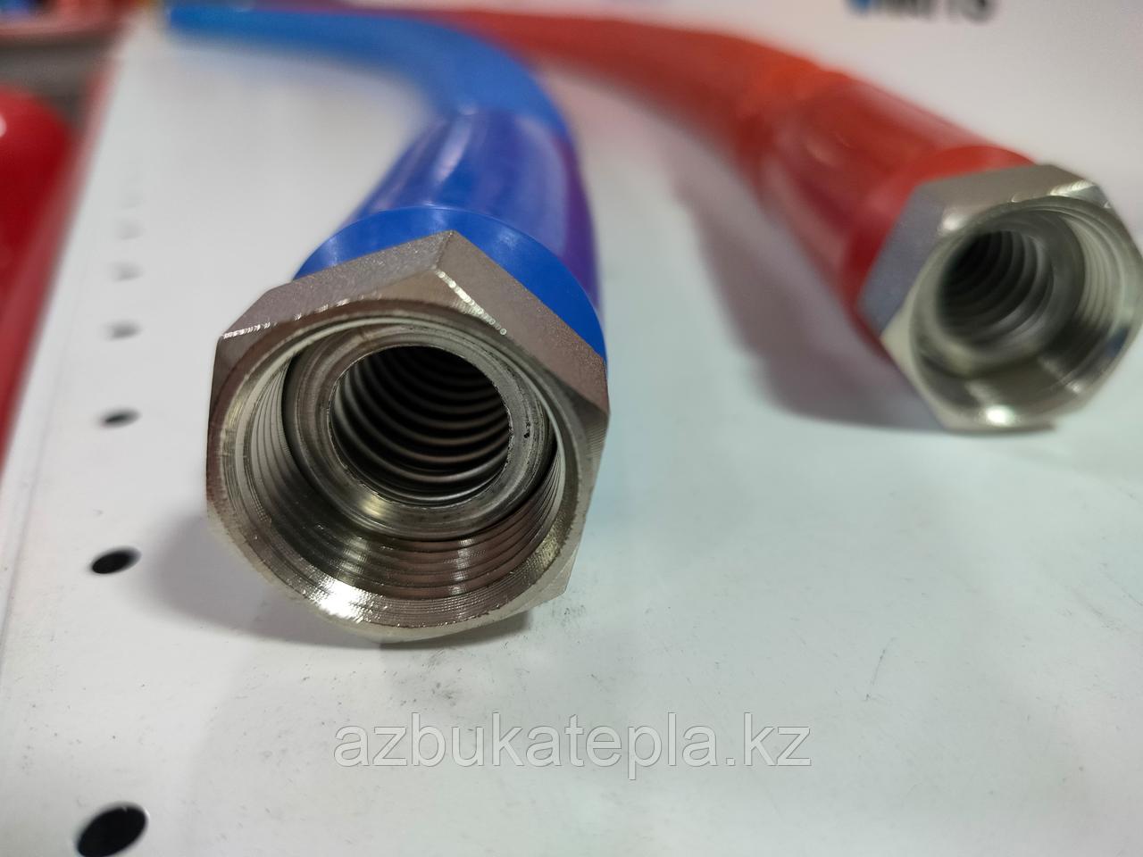 Подводка гибкая с теплоизоляцией 20 (3/4) красная 1метр, фото 1