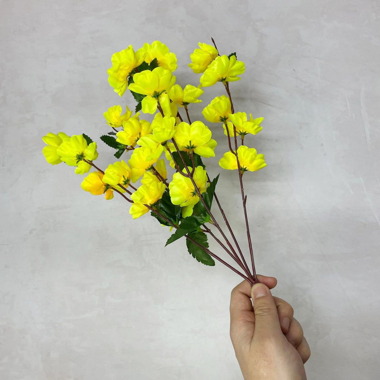 Искусственные цветы ветка сакуры 40 см желтые - фото 6 - id-p116231665
