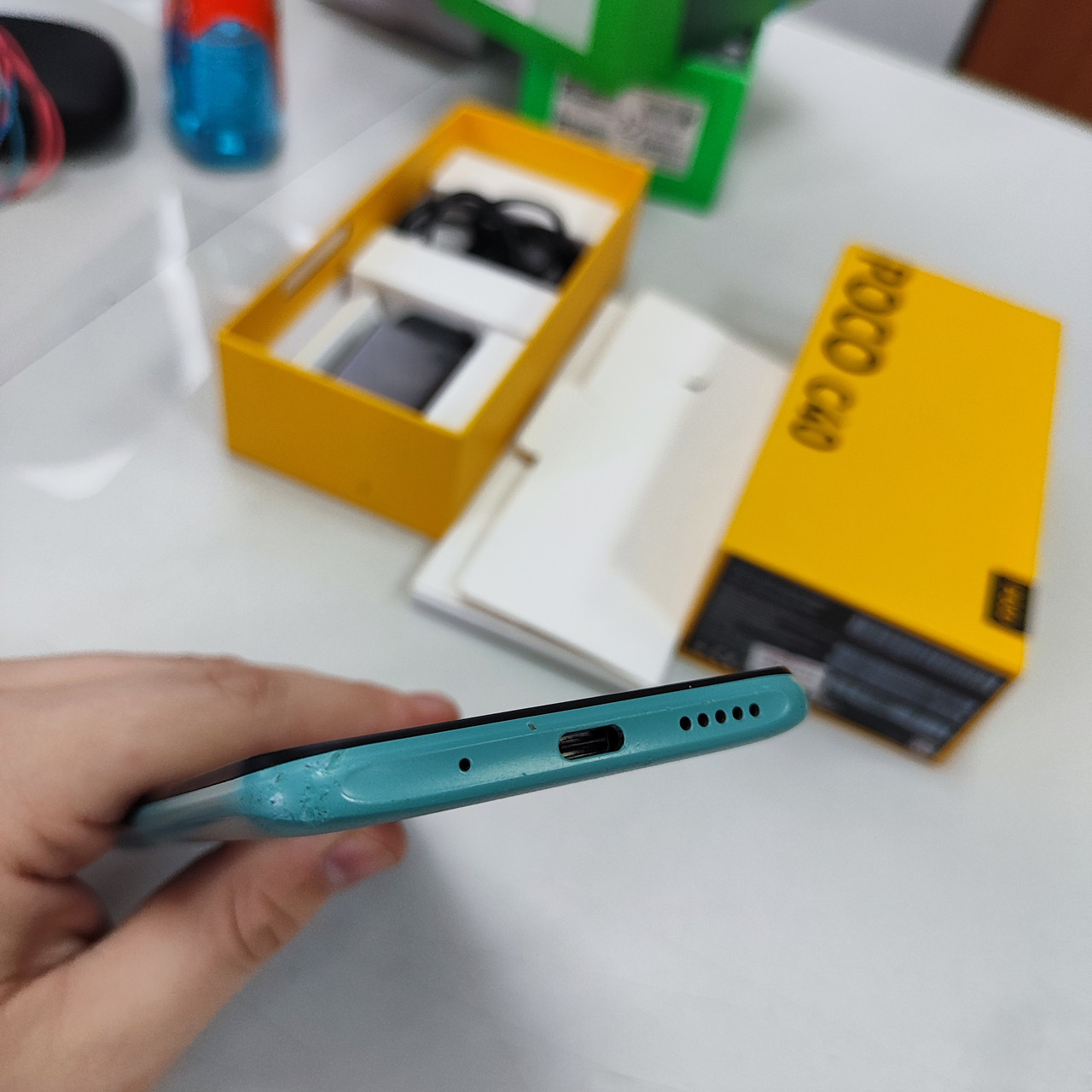 Смартфон POCO C40, A11 /2.0GHz/4GbRAM/64GbROM/6.71", Coral Green - фото 5 - id-p116212877