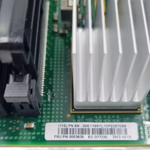 IBM Memory Riser Card - 2C1C аксессуар для сервера (00E0638) - фото 6 - id-p116240810