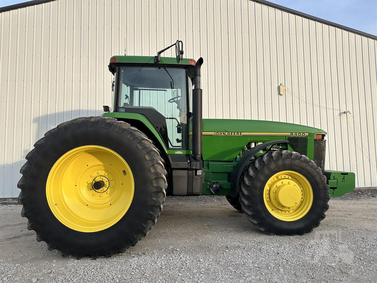 Трактор John Deere 8400 (1997) - фото 3 - id-p116251650