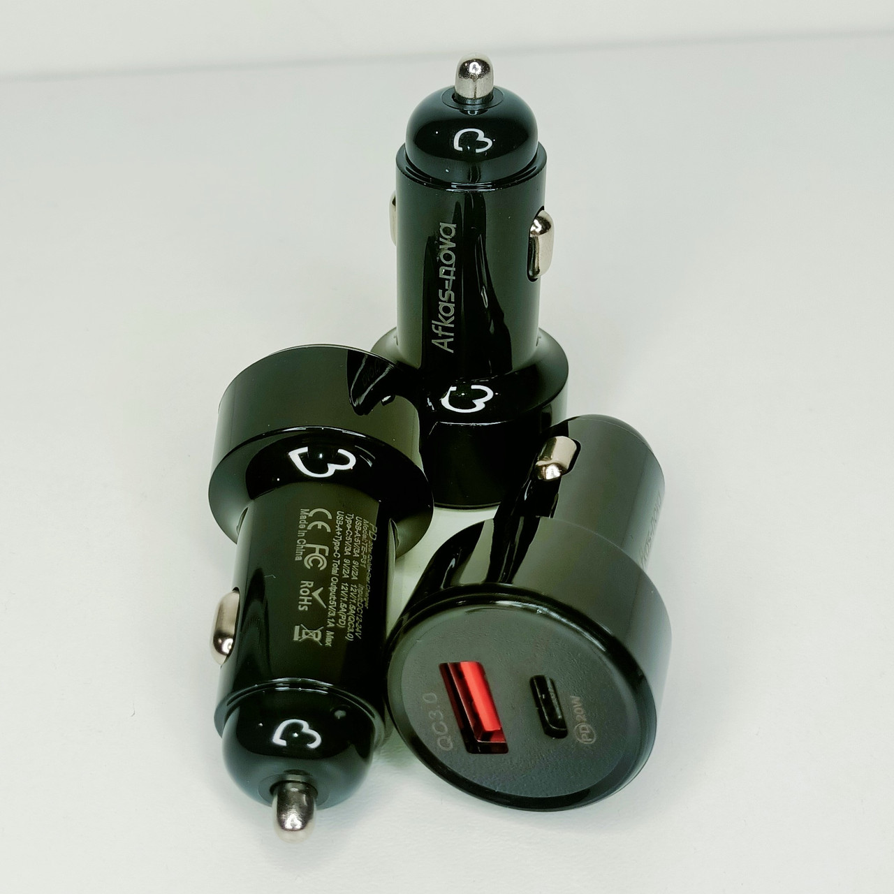 Автомобильное зарядное устройство Afkas-Nova TE-P31 5V 3A 12v-24v, USB-A + Type-C - фото 1 - id-p116252486