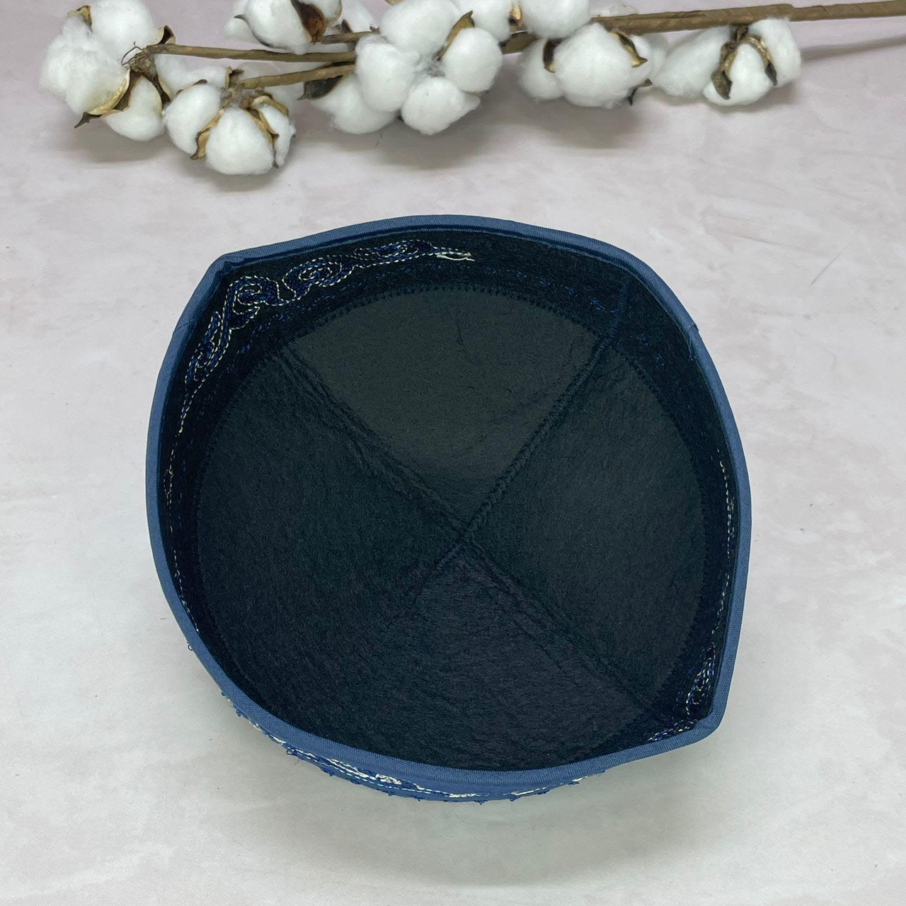 Казахская национальная тюбетейка (такия) черная