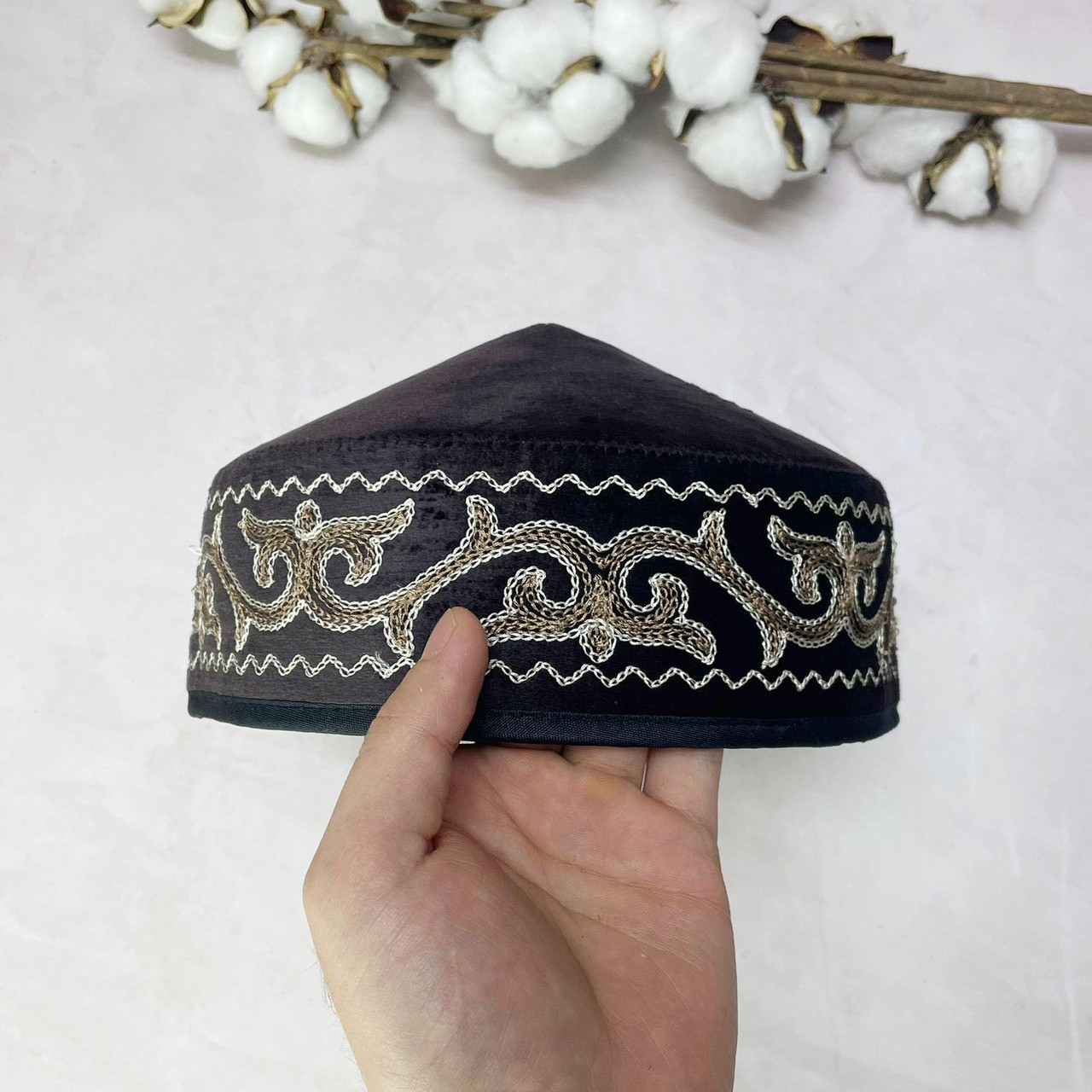Казахская национальная тюбетейка (тақия) коричневая с бежевым орнаментом - фото 2 - id-p116257827
