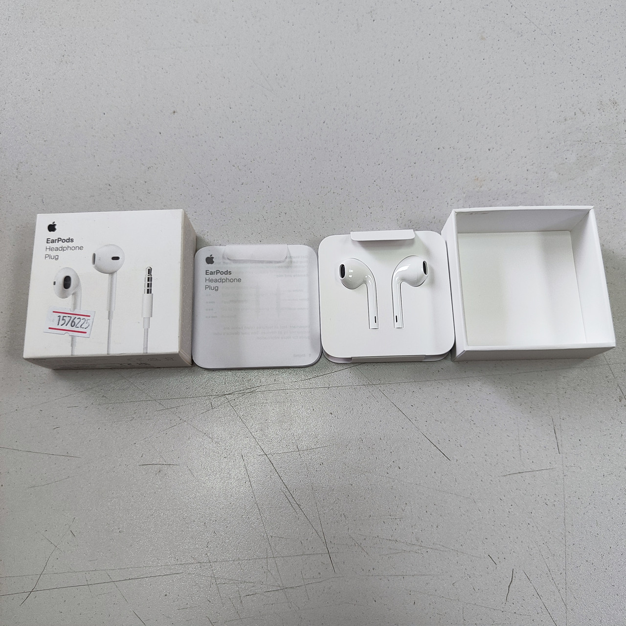 Гарнитура Apple EarPods, with Remote and Mic, for iPod/iPhone/iPad, White - фото 1 - id-p116261070