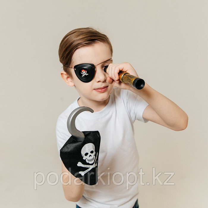 Карнавальный набор "Пираты" с игрой мафия - фото 1 - id-p116278359