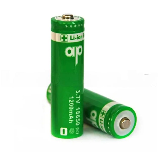 Батарейка аккумуляторная перезаряжающая Li-ion 3.7V / 1200 mAh модель В 18650 2 шт. - фото 1 - id-p100368341