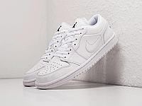 Кроссовки Nike Air Jordan 1 Low 40/Белый