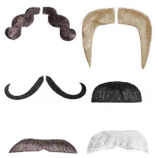 Жалаңаш қыз атасымен жыныстық қатынасқа түседі.