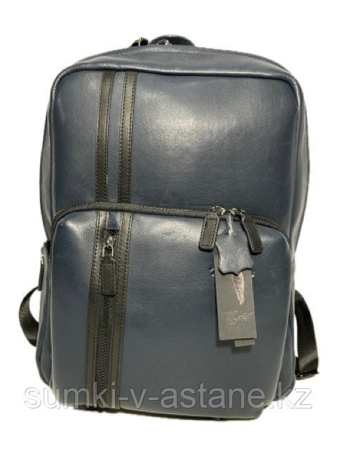 Кожаный рюкзак "TONY BELLUCCI" (высота 39 см, ширина 28 см, глубина 15 см)