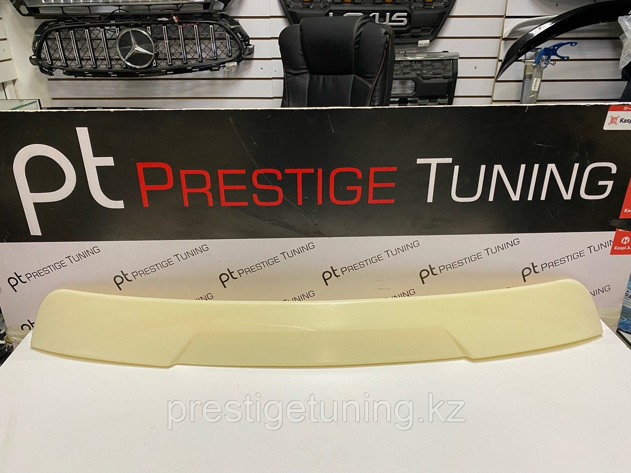 Козырек на заднее стекло на Corolla 2019-22: продажа, цена в Астане ...