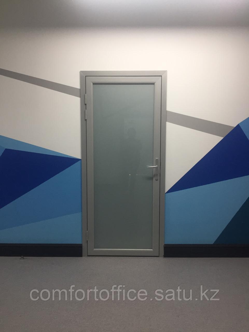 Алюминиевые двери со стеклом в алюминиевом профиле - фото 3 - id-p116427538