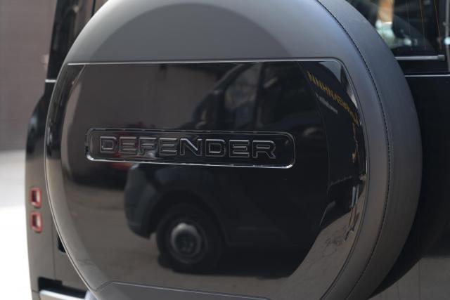 Крышка запасного колеса на Land Rover Defender - фото 2 - id-p116442566