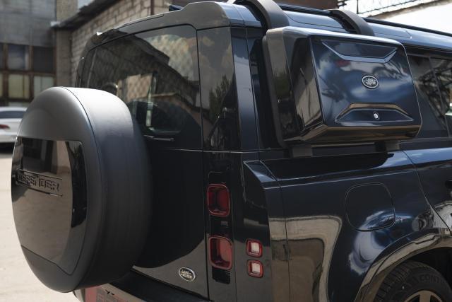 Крышка запасного колеса на Land Rover Defender - фото 1 - id-p116442566