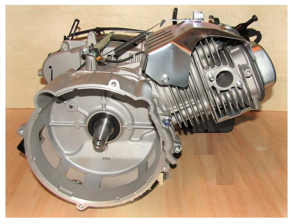 Двигатель бензиновый TSS KM420C-V (вал-конус) - фото 1 - id-p116457596