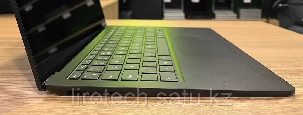 Ноутбук Microsoft Surface 3 1868 - фото 5 - id-p116461637