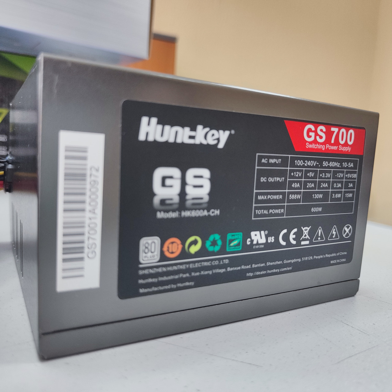 Блок питания ATX 600W HuntKey GS 700, 12sm fan, 20+4/20+4+8/24+4, 6SATA,3Molex,2x6p/1x2pPCI-E,ATX - фото 5 - id-p116493253