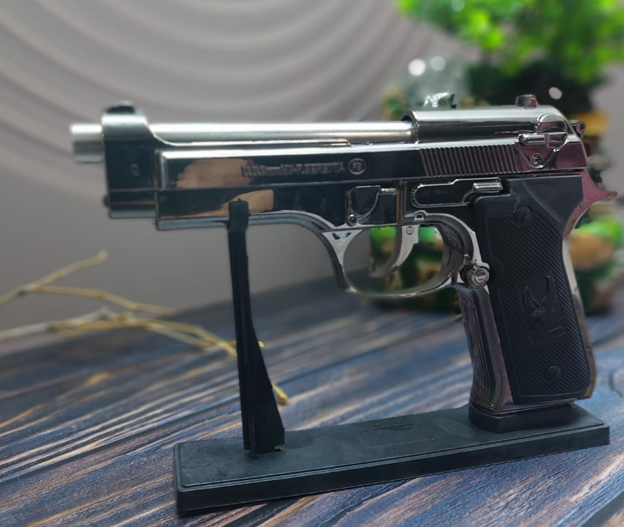Зажигалка, пистолет "Pietro Beretta U.S. 9MM Gun" Pistol Lighter (длина 20 см) - фото 10 - id-p59889411