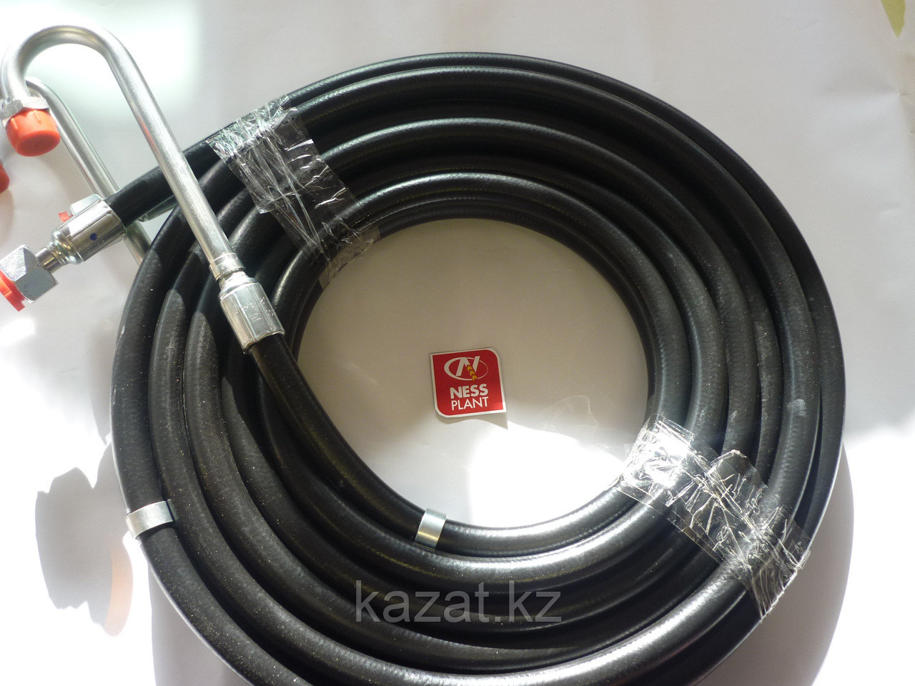 Гидравлические шланги РВД стрелы на телескопический погрузчик Manitou/Маниту.