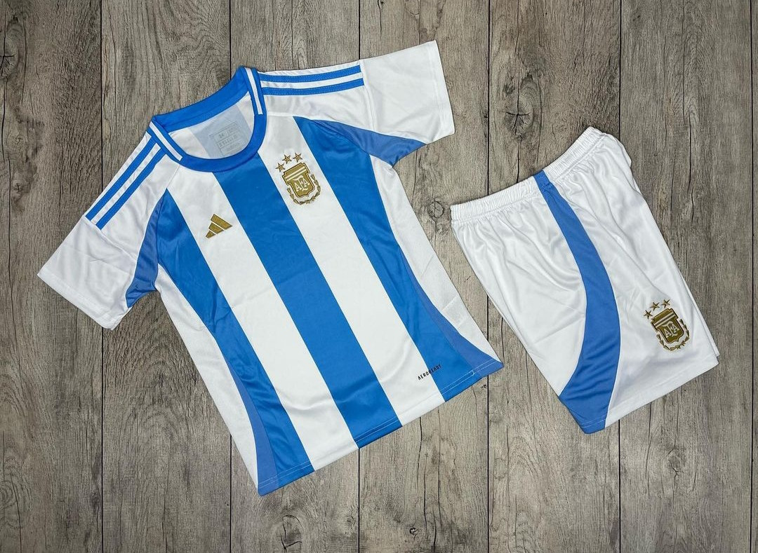 Футбольная форма Аргентины 2024-2025 - фото 1 - id-p106051818