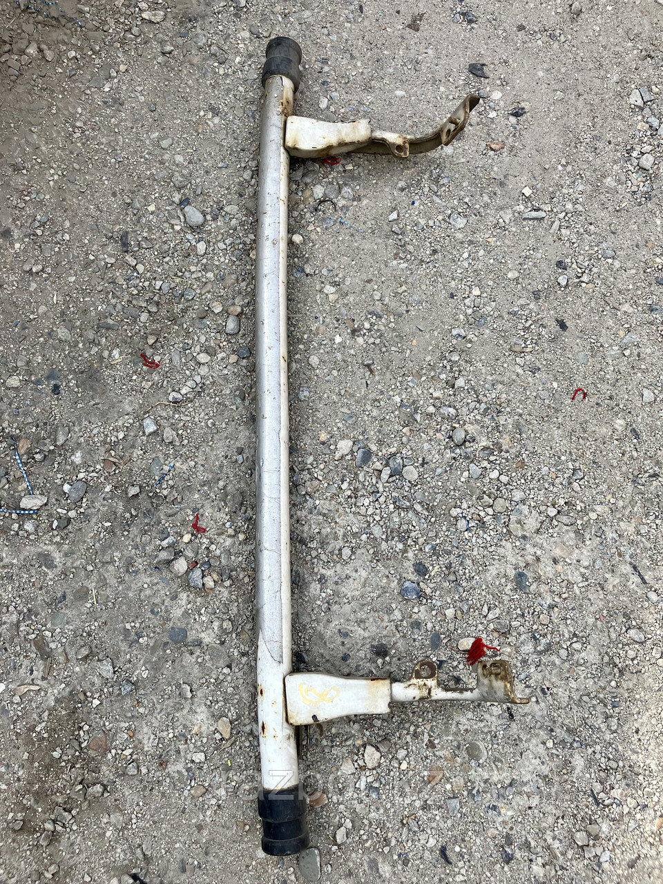 Отбойник заднего бампера для Mitsubishi Delica квадрат