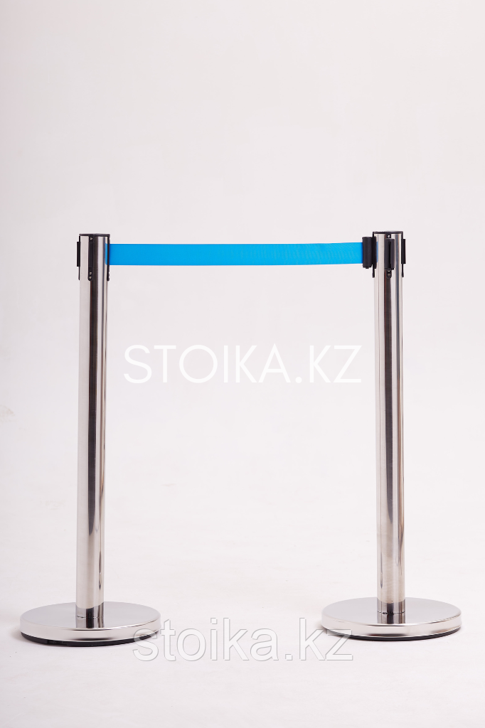Серебристая стойка с вытяжной лентой синего цвета - фото 2 - id-p53211246