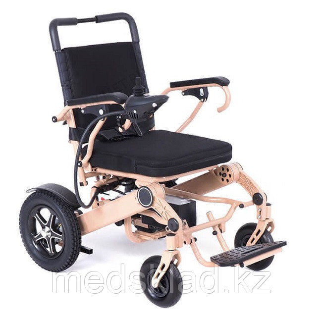 Малогабаритное мощное кресло-коляска с электроприводом MET Compact 35 - фото 1 - id-p116630023