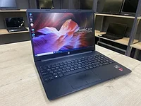 HP Laptop 15 - 15.6 FullHD/AMD Ryzen 3 3250U/4GB/SSD 240GB/AMD Radeon HD
