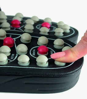 Үлкен ілулі кеуделер бейне