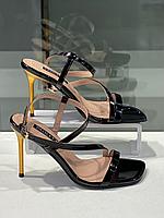 Классические лакированные женские босоножки черного цвета. Женская обувь "Paoletti".