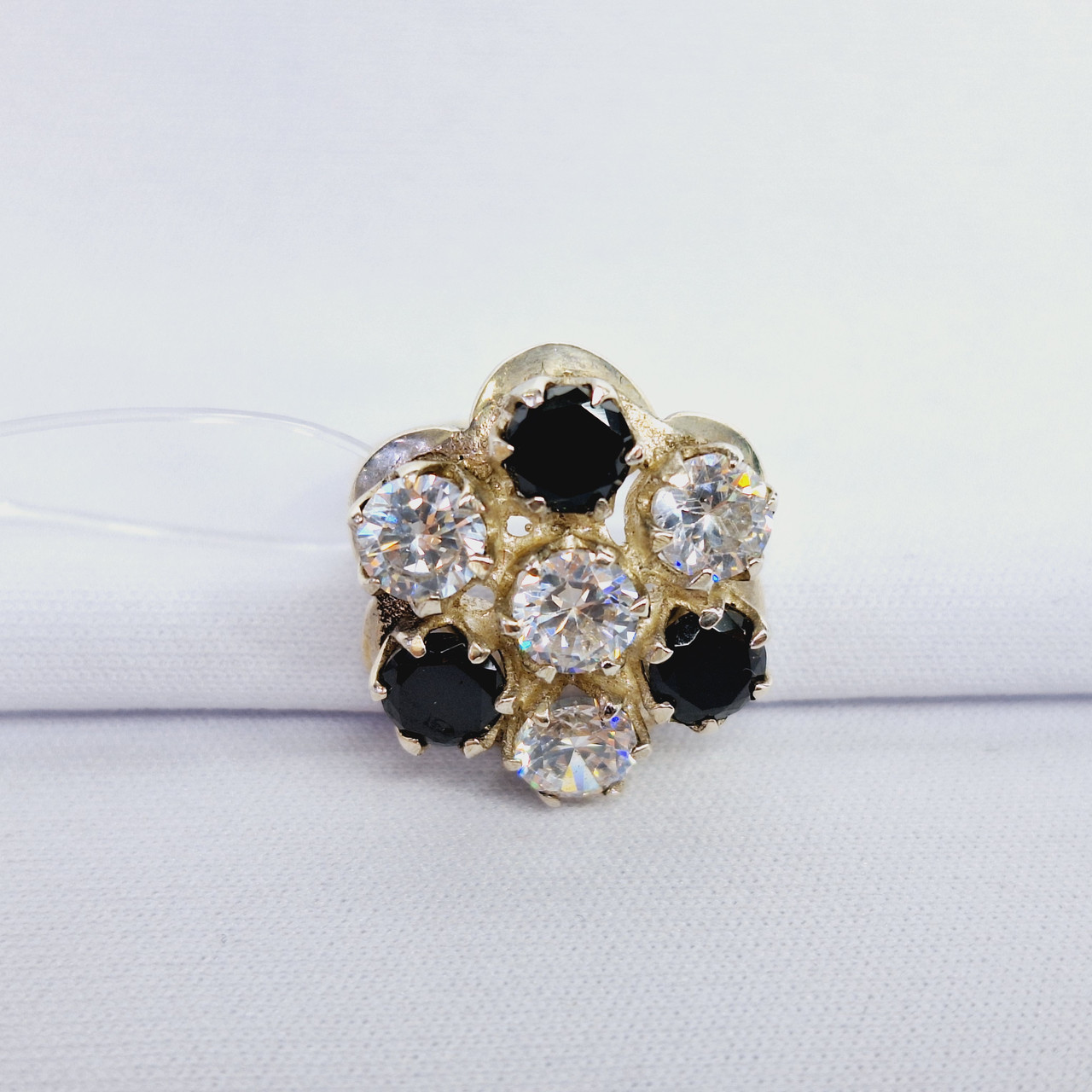 Серьги из серебра с фианитами Индия O62 вид цветок, с английским замком, фото 1