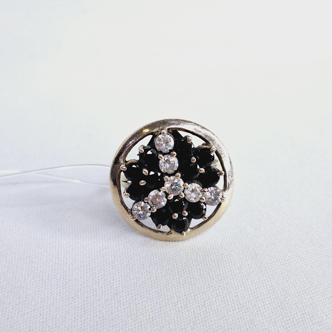 Серьги из серебра с фианитами Индия O282 вид круг, с английским замком, фото 1