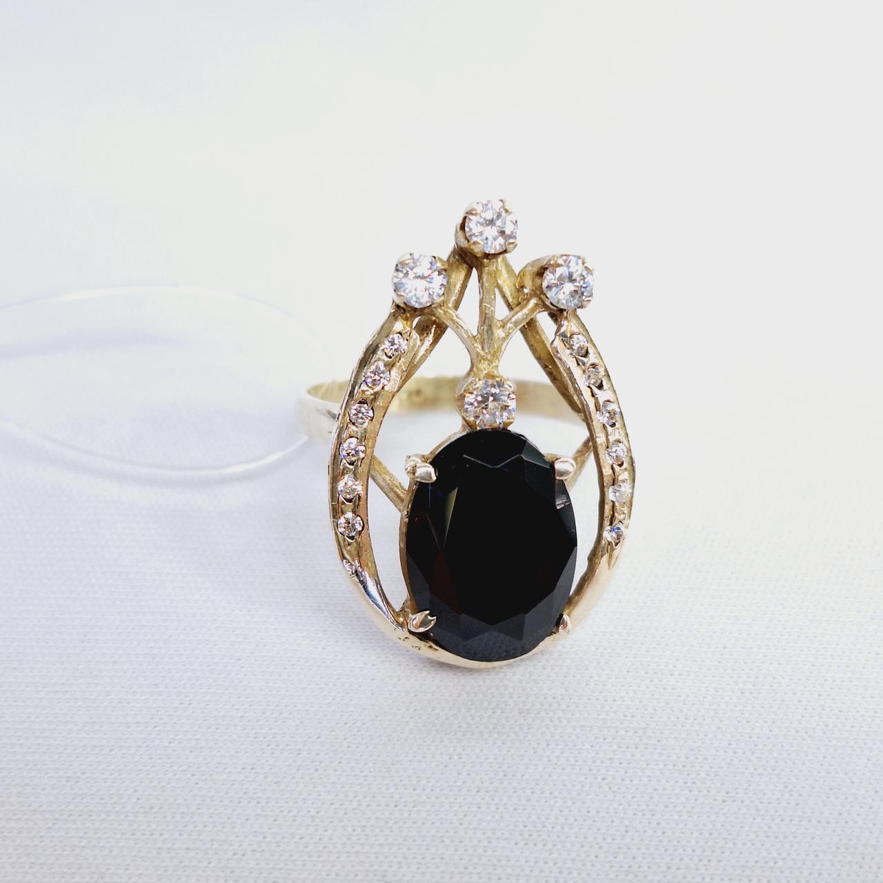 Серьги из серебра с фианитами Индия O67  вид овал, с английским замком, фото 1