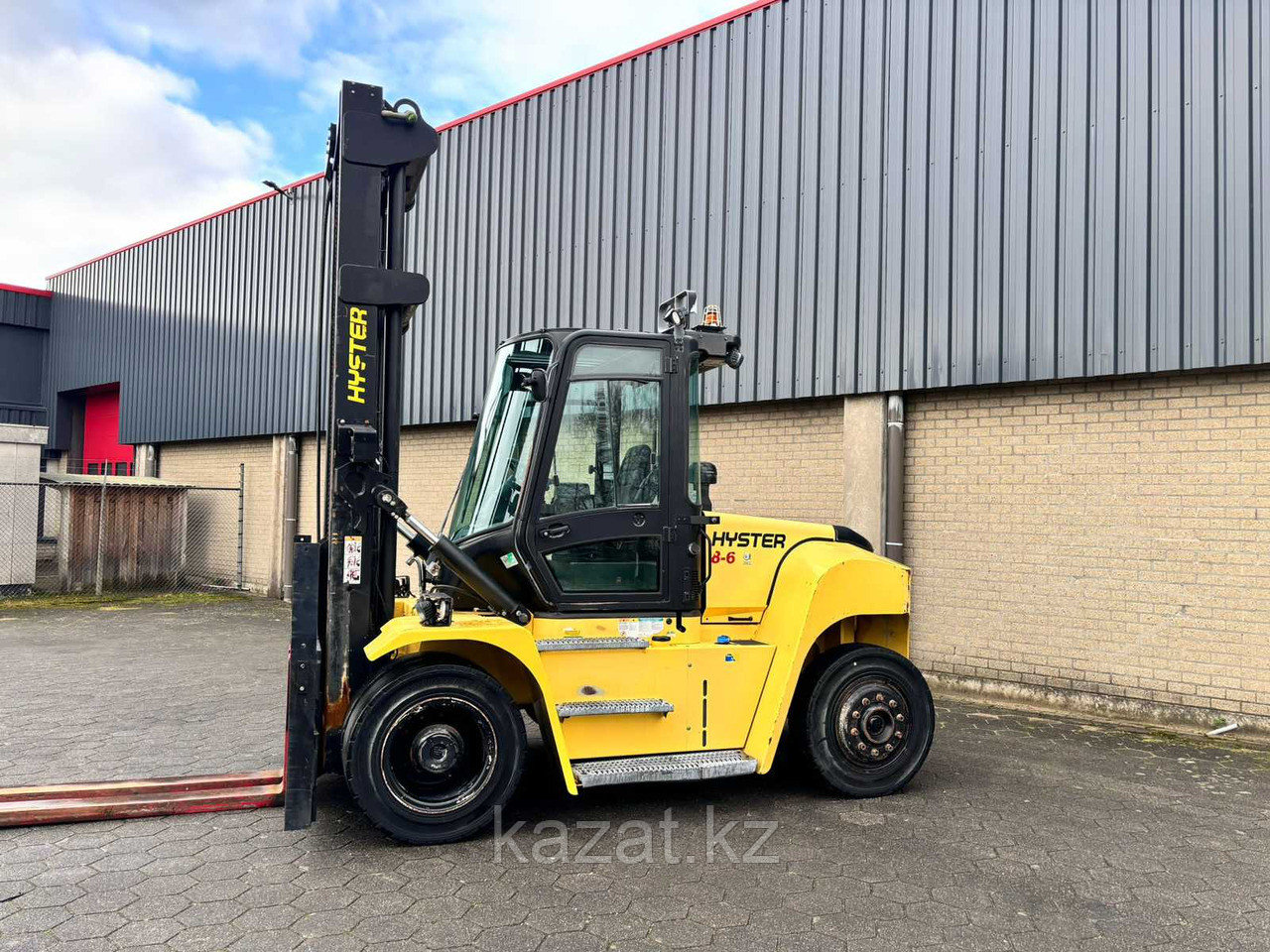 ВИЛОЧНЫЙ ПОГРУЗЧИК Hyster H8XM-6, Грузоподъемность: 8 тон