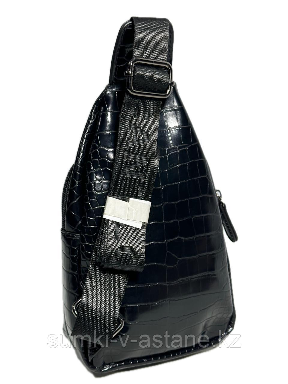 Мужская нагрудная сумка-слинг "Cantlor" (высота 25 см, ширина 15 см, глубина 5 см) - фото 2 - id-p88360957