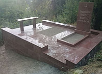 Мұсылмандық граниттен жасалған мемориалдық кешендер