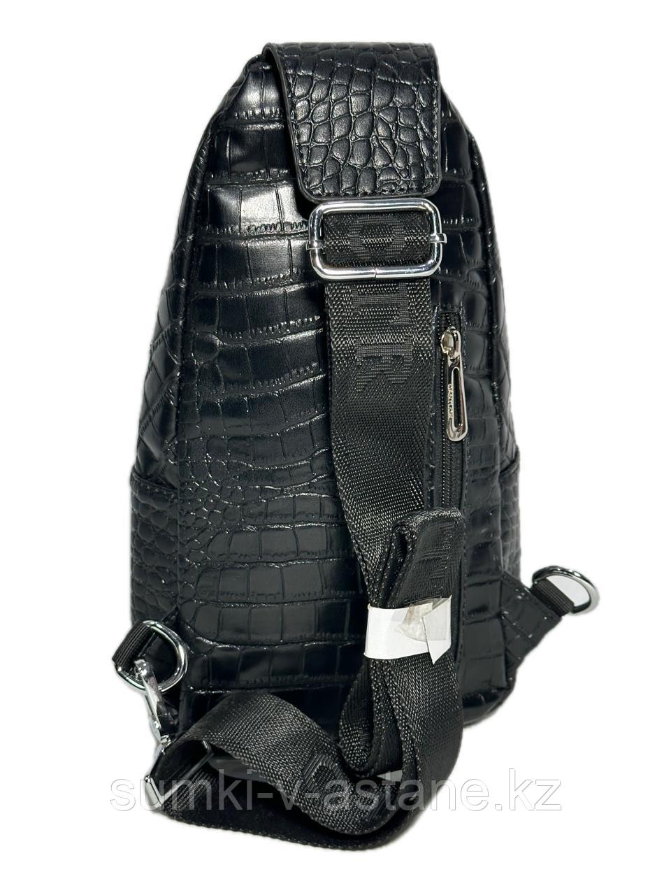 Мужская нагрудная сумка-слинг "Cantlor", через плечо (высота 30 см, ширина 16 см, глубина 6 см) - фото 4 - id-p77707155