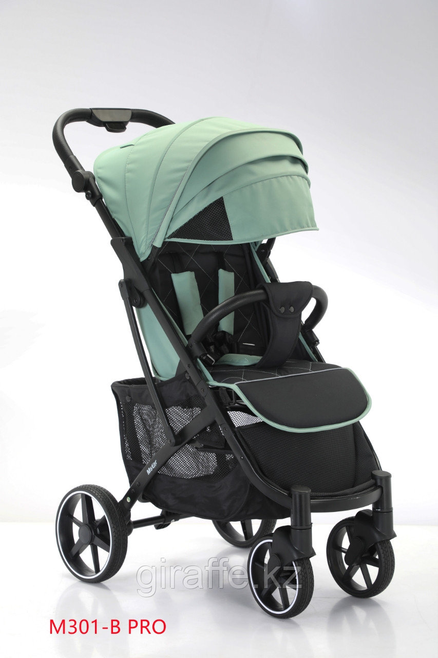Детская прогулочная коляска MSTAR 301B PRO с регулируемой ручкой