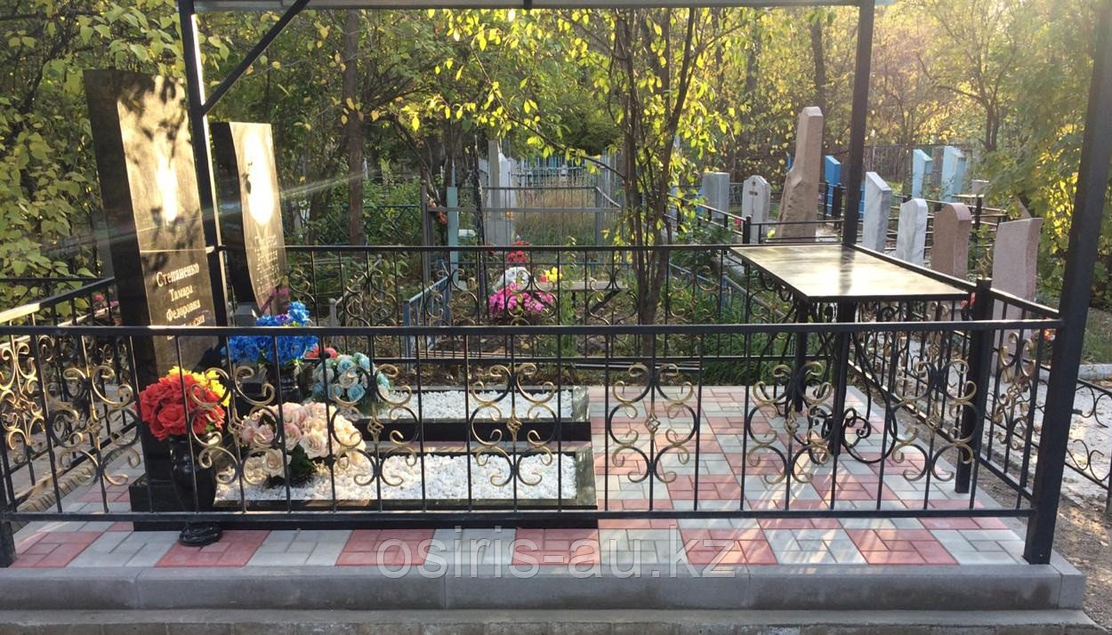 Благоустройство мест захоронений "Цветной" тротуарной плиткой - фото 2 - id-p71241432