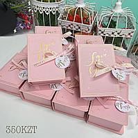 Бонбоньерка "Книга"