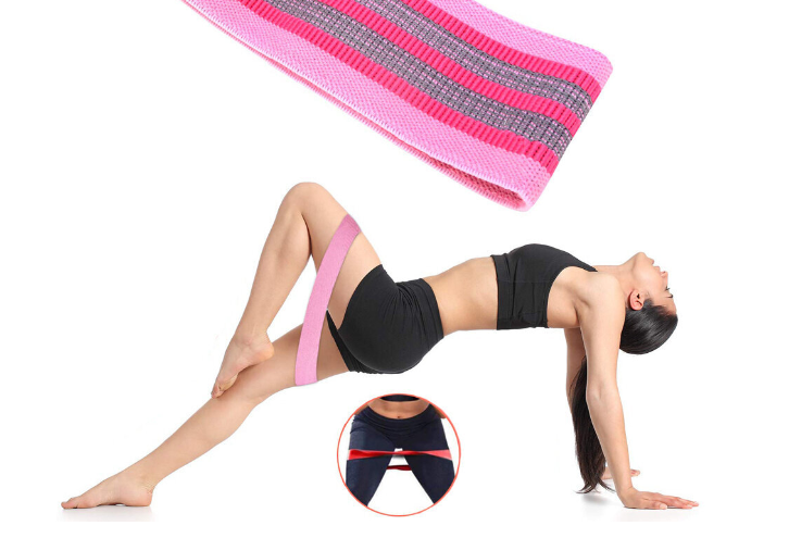 үлкен сиськи бар аққұбаны мастурбациялау