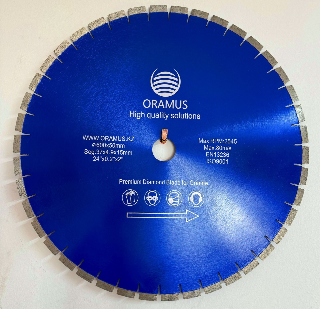 Алмазный диск 600 по граниту и мрамору