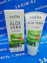 SADOER Очищающая и увлажняющая пенка для лица с алое вера