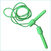 Скакалка резиновая с пластмассовой ручкой (Зеленая)