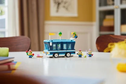 Lego Миньоны Музыкальный автобус Миньонов