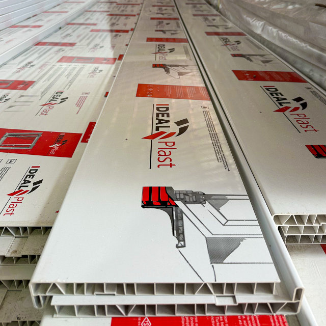 Орыс актрисаларының жалаңаш бейнелері