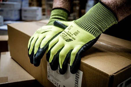 СРЕДСТВА ЗАЩИТЫ РУК