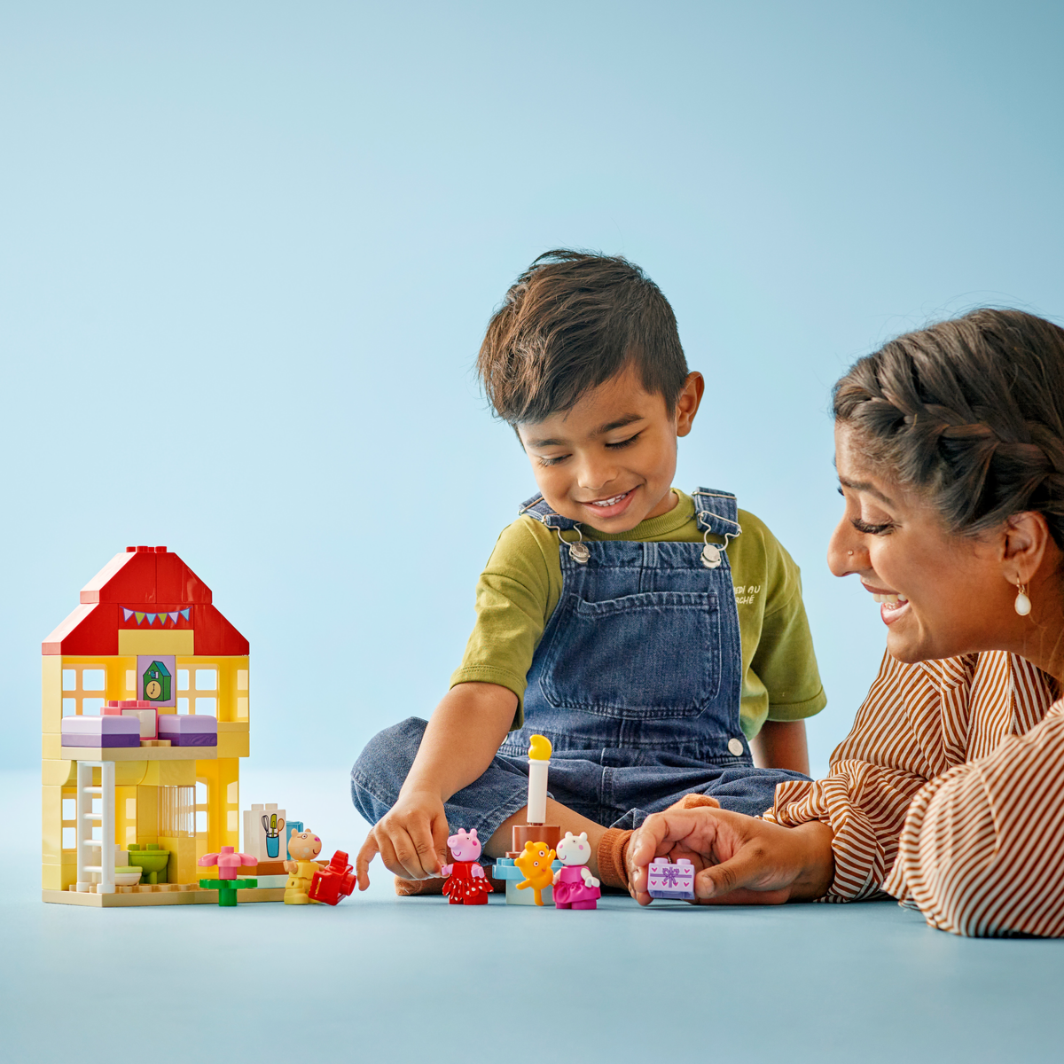 Lego Дупло Дом для дня рождения Свинки Пеппы