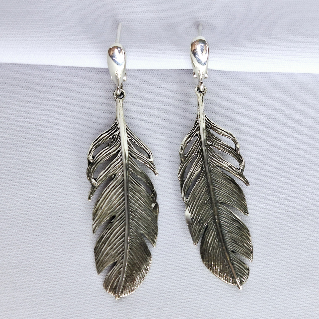 Серьги из серебра с фианитами O146 вставка без вставок вид листик, фото 1